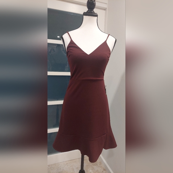 Express Dresses & Skirts - Express Burgundy Strapless Dress